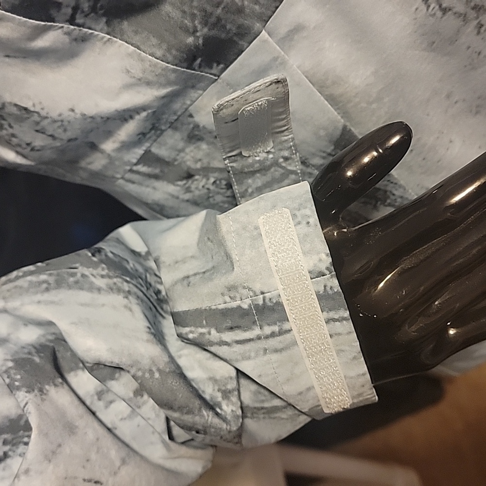 Northface Jacket - Picture 3 of 5
